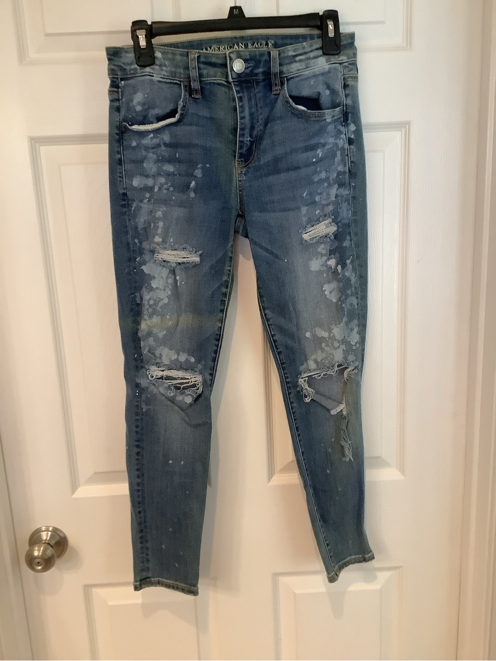 American Eagle Outfitters Distressed Skinny Jeans with Paint-Splatter - Blue